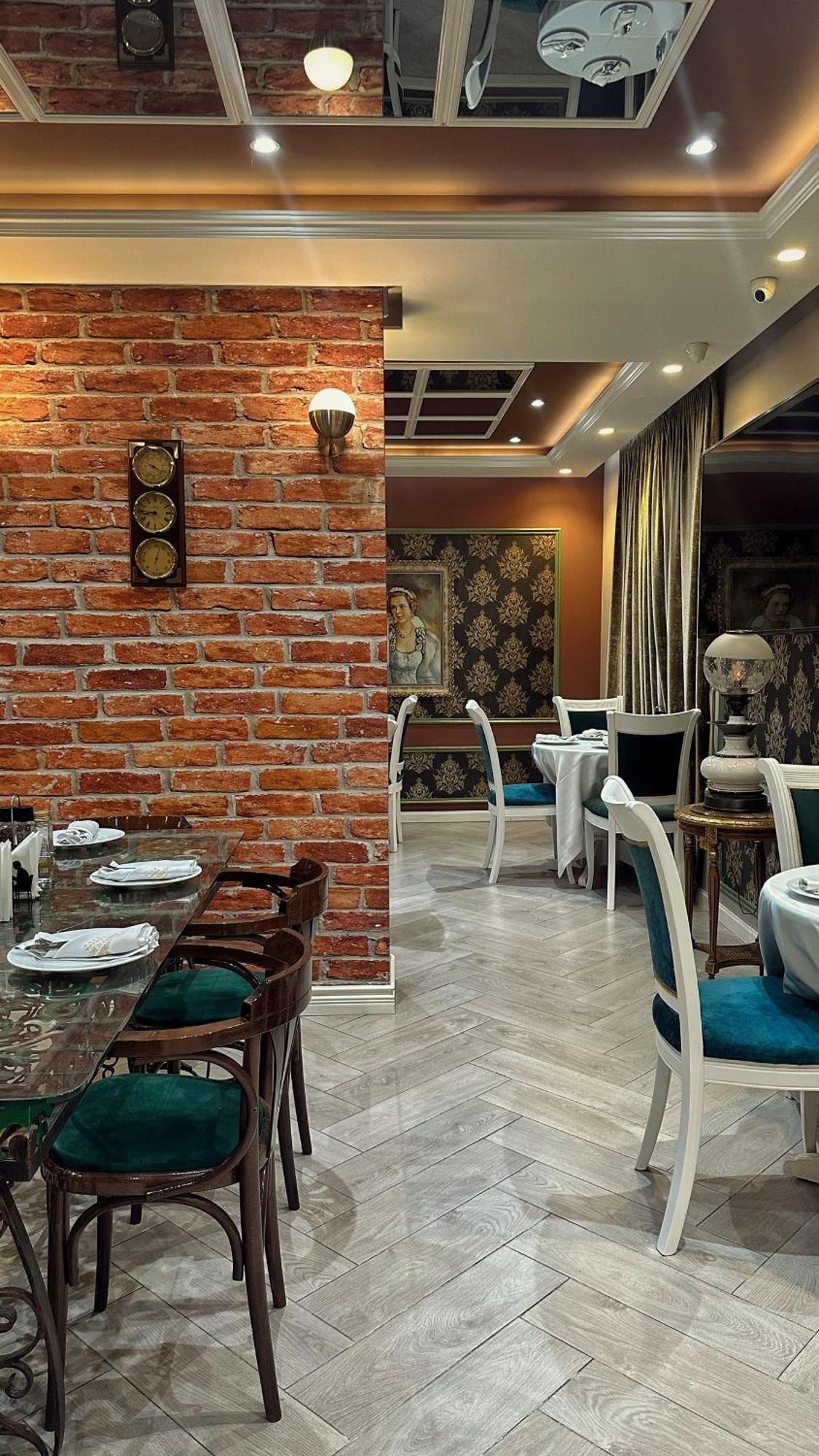 Hotel Queen Selitë e Vogël Dış mekan fotoğraf